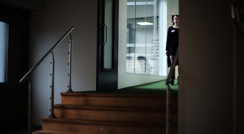 Gastgevers in Geluk, The Magic Hotel